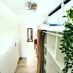 Magnolia 32 3*